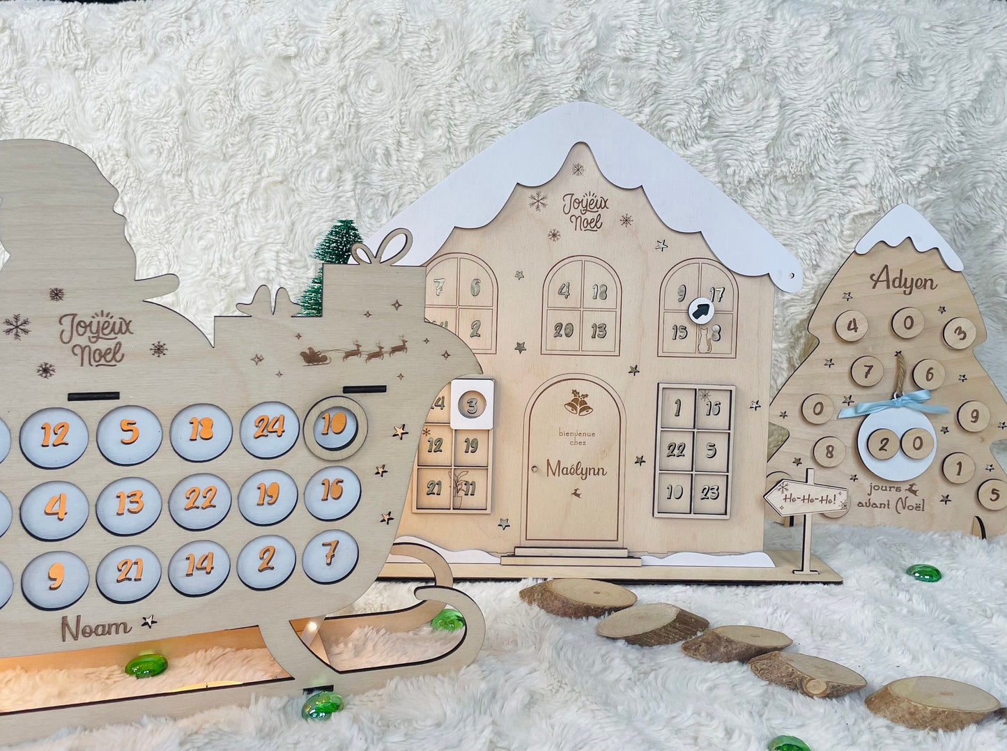 Wooden advent calendar to personalize in the shape of a Christmas sleigh