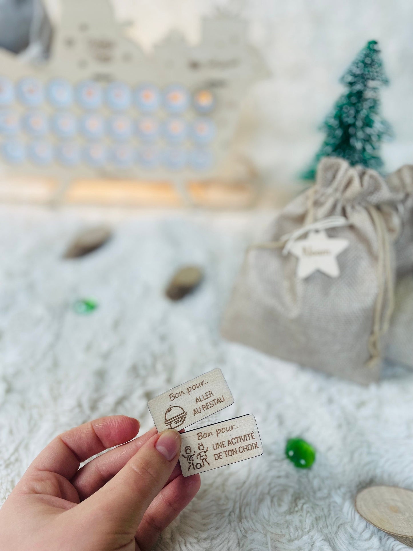 Wooden advent calendar to personalize in the shape of a Christmas sleigh